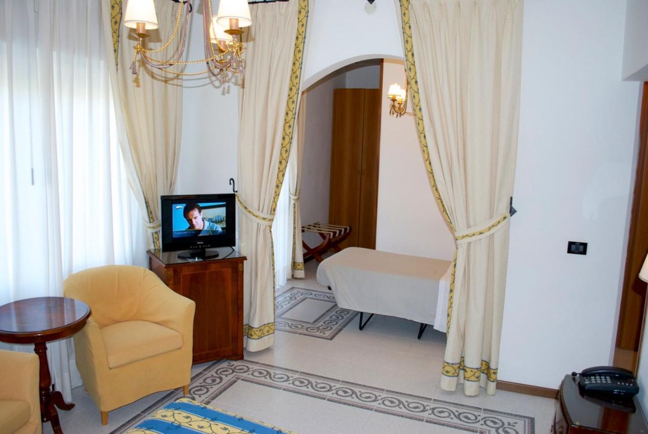 Hotel Miramare Lignano Sabbiadoro Extérieur photo
