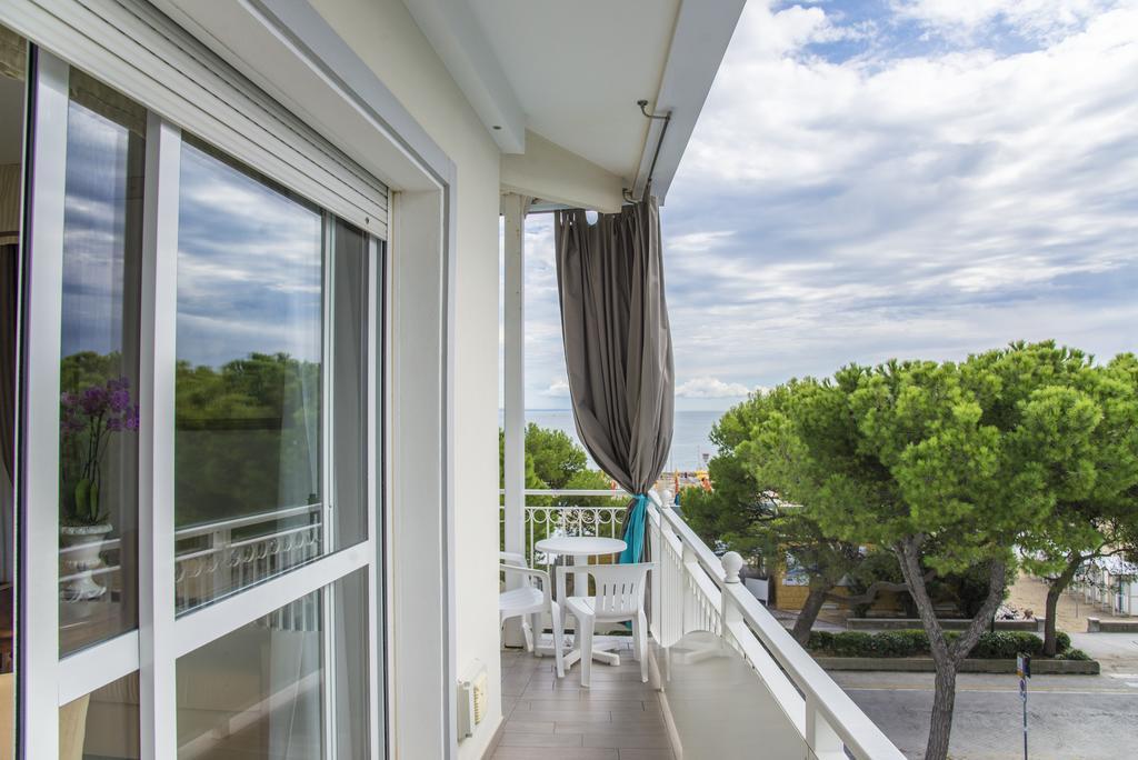 Hotel Miramare Lignano Sabbiadoro Extérieur photo