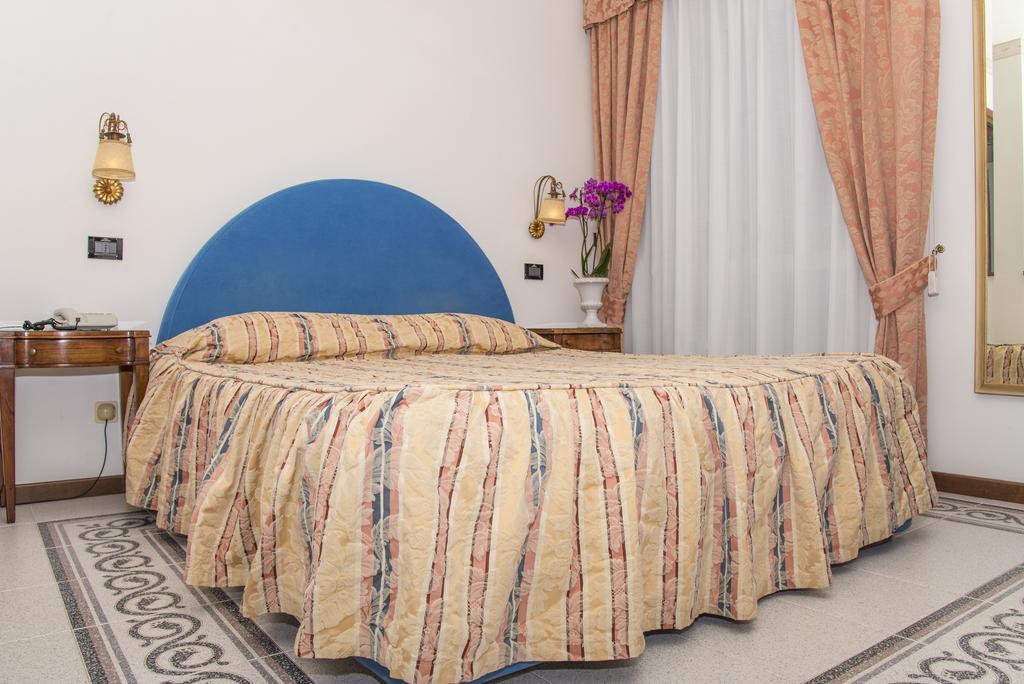 Hotel Miramare Lignano Sabbiadoro Extérieur photo